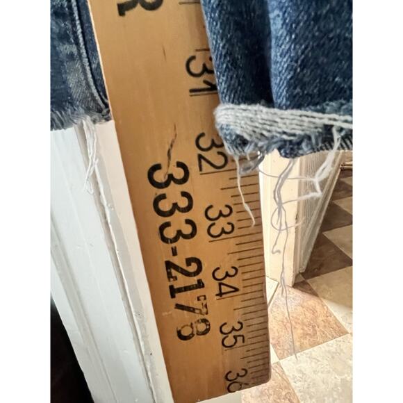 Women's Straight Leg Jeans - Blue - Picture 13 of 16